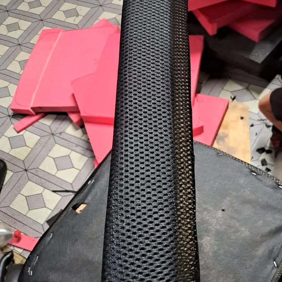 চেয়ারের জন্য মেশ ফ্যাব্রিক ও ফোম
